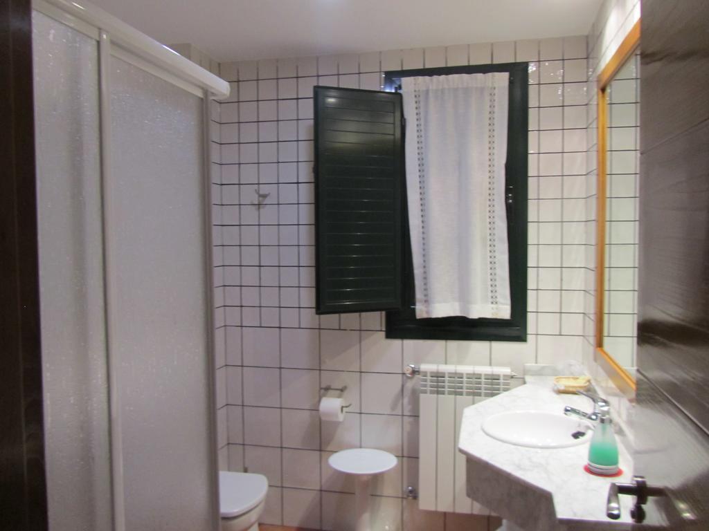 Apartamentos Rurales Casa Baltasar Monasterio De Hermo Ngoại thất bức ảnh